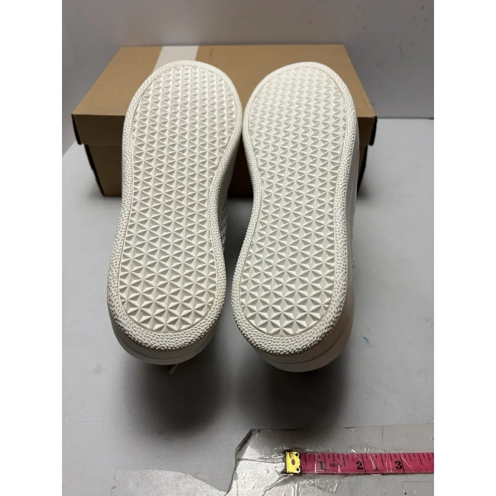 Steven By Steven Madden White Gold Women's Lace‎ Casual Comfort Sneakers 10 - Picture 3 of 6